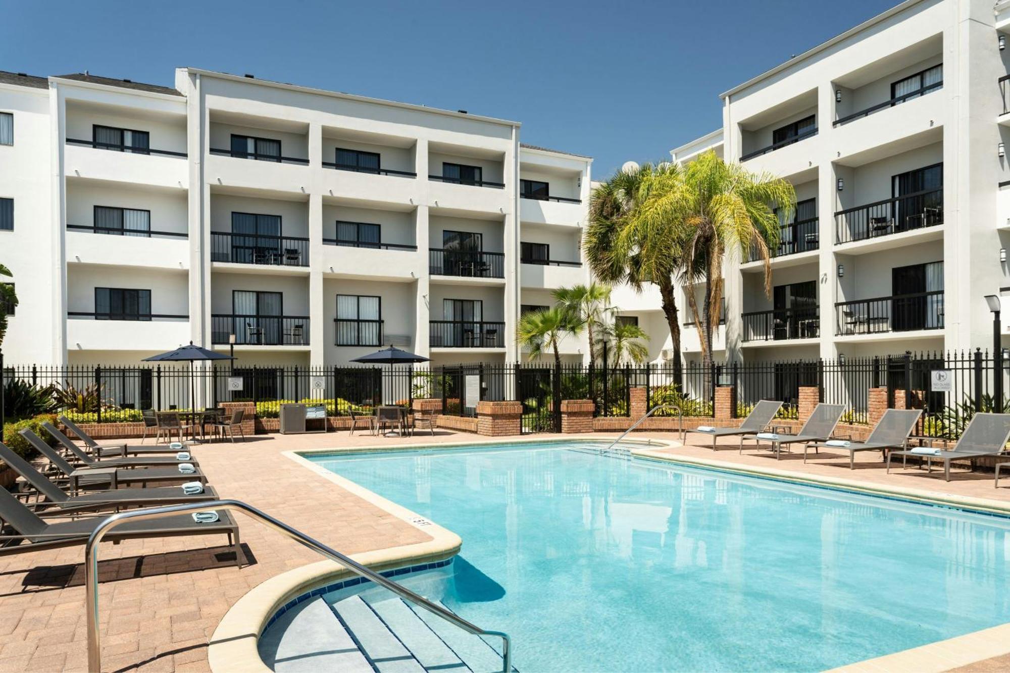 Courtyard Tampa Westshore/Airport מראה חיצוני תמונה