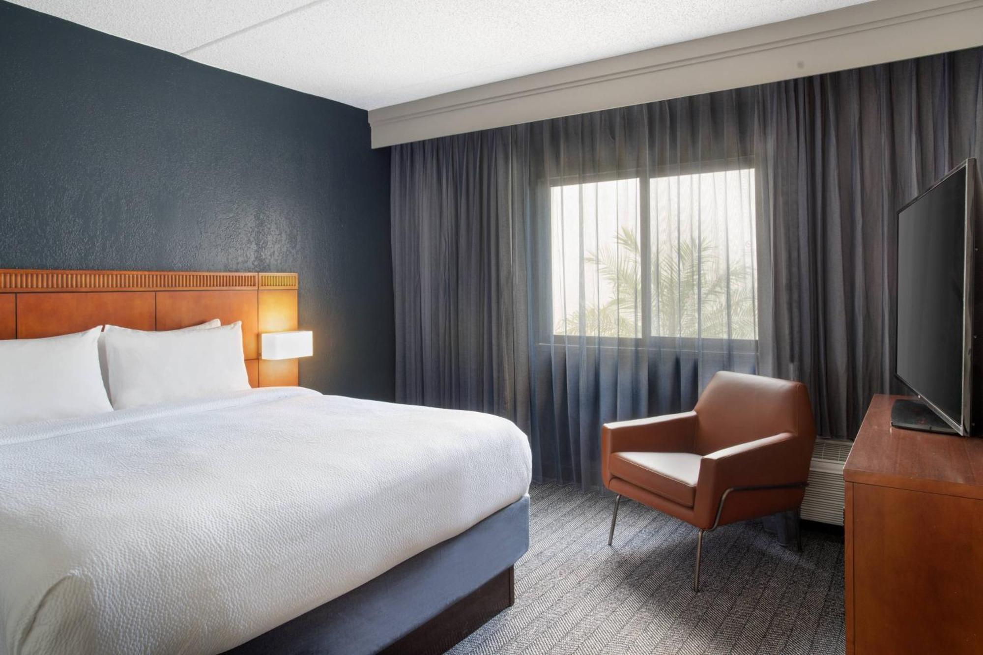 Courtyard Tampa Westshore/Airport מראה חיצוני תמונה