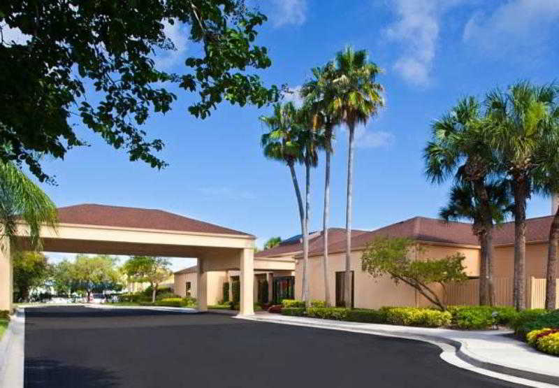 Courtyard Tampa Westshore/Airport מראה חיצוני תמונה