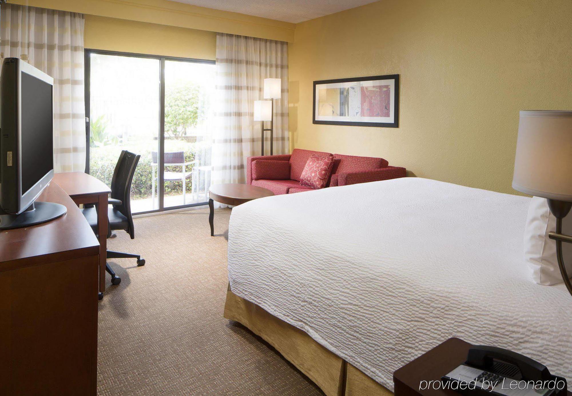 Courtyard Tampa Westshore/Airport מראה חיצוני תמונה